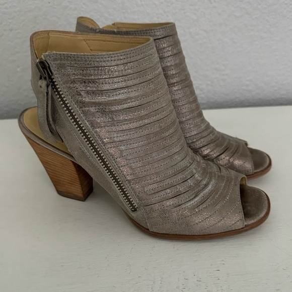 Paul Green Cayanne Metallic Leather Peep Toe Bootie Sandal Size 8 - Picture 1 of 14